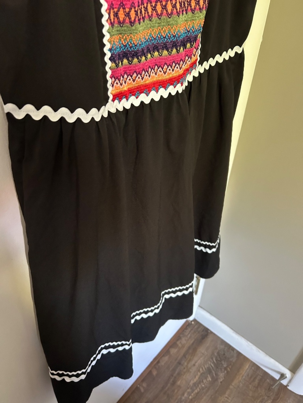 Bloomchic - US 14-16 - Black Embroidered Summer Dress - Picture 3 of 5